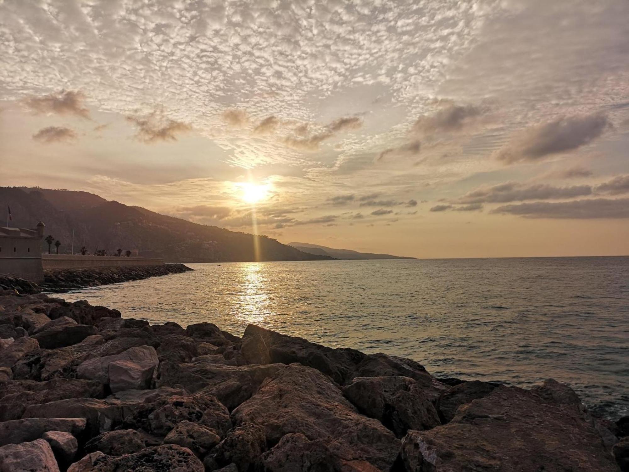 Prato Home - Apartment Near The Beach In Menton Ngoại thất bức ảnh